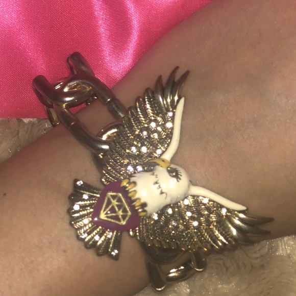 Betsey Johnson Eagle Bracelet - Picture 2 of 2
